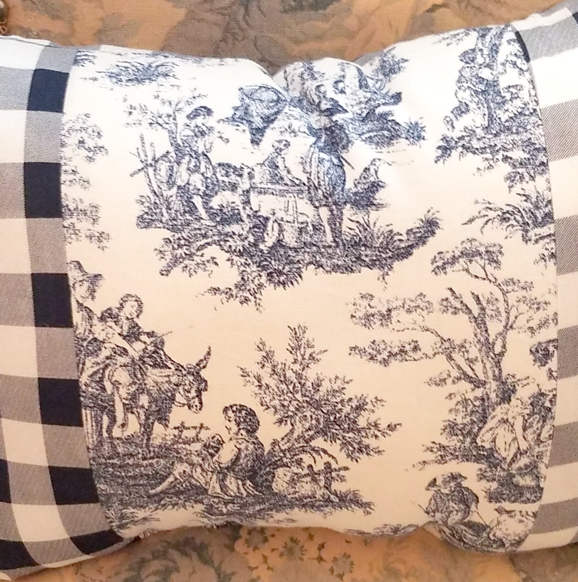 https://www.lisascreativedesigns.com/wp-content/uploads/2016/01/Blue-and-White-Toile-French-Country-Pillow.jpg